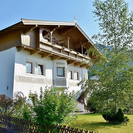 特拉登公寓 涅德劳